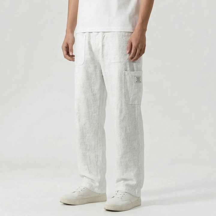 Stylish men's relaxed cargo pants with a straight leg, great for versatile streetwear and practical comfort.