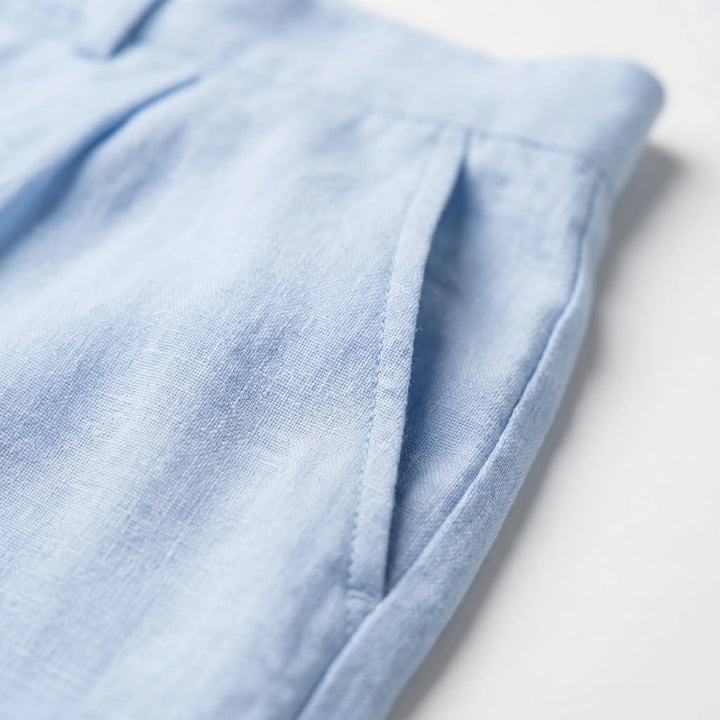 Comfortable men's casual pants, relaxed fit straight leg design for autumn fashion.