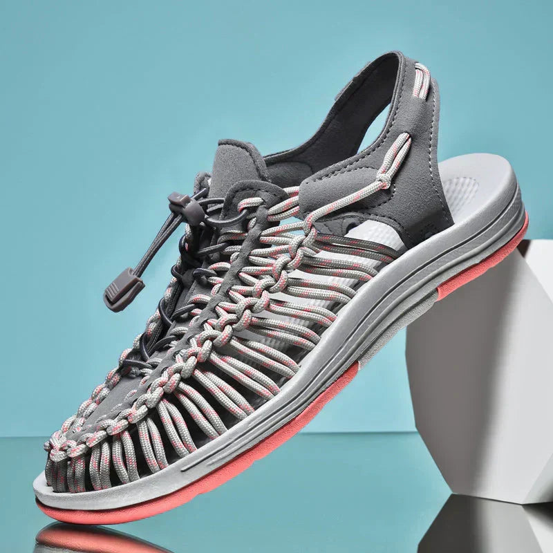 Men's Renzo breathable mesh sandals. Versatile summer shoes for beach, walking, and casual outdoor activities.