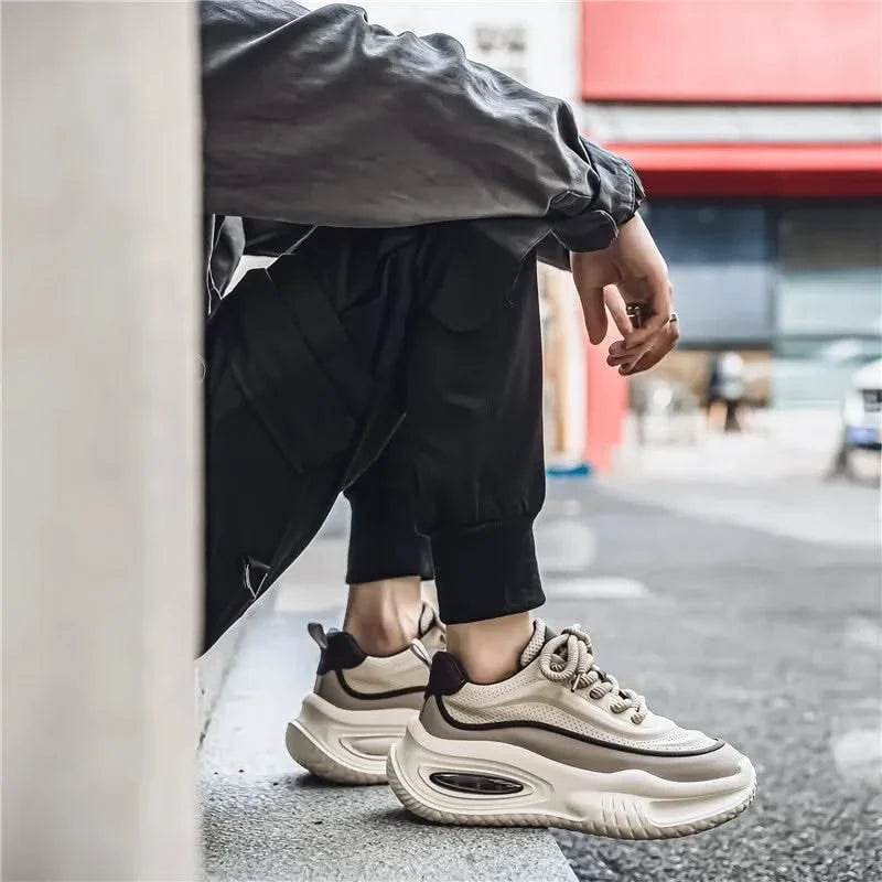 Comfortable men's retro Dynasty sneakers. Bold design street fashion kicks, ideal for walking and casual everyday wear.