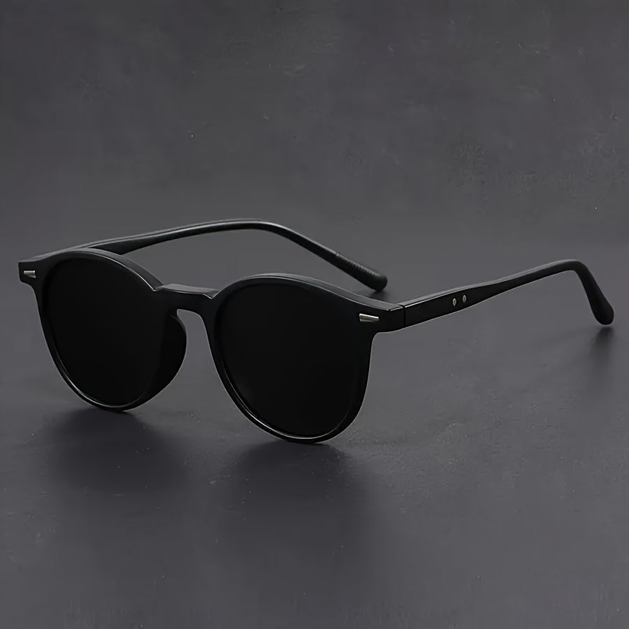 Close-up of lightweight men's retro round tortoiseshell sunglasses, highlighting the stylish design and quality finish.