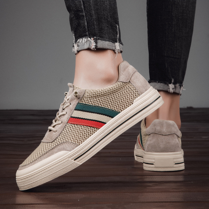 Men's stylish retro sporty sneakers in brown and blue, designed for ultimate walking comfort.