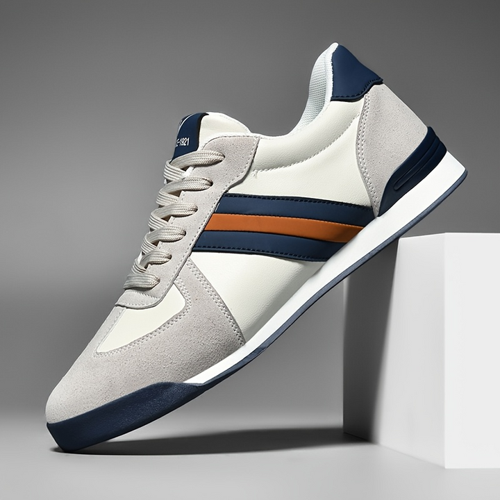 Men's retro striped casual sneakers for daily wear. Lightweight & comfortable street style footwear.
