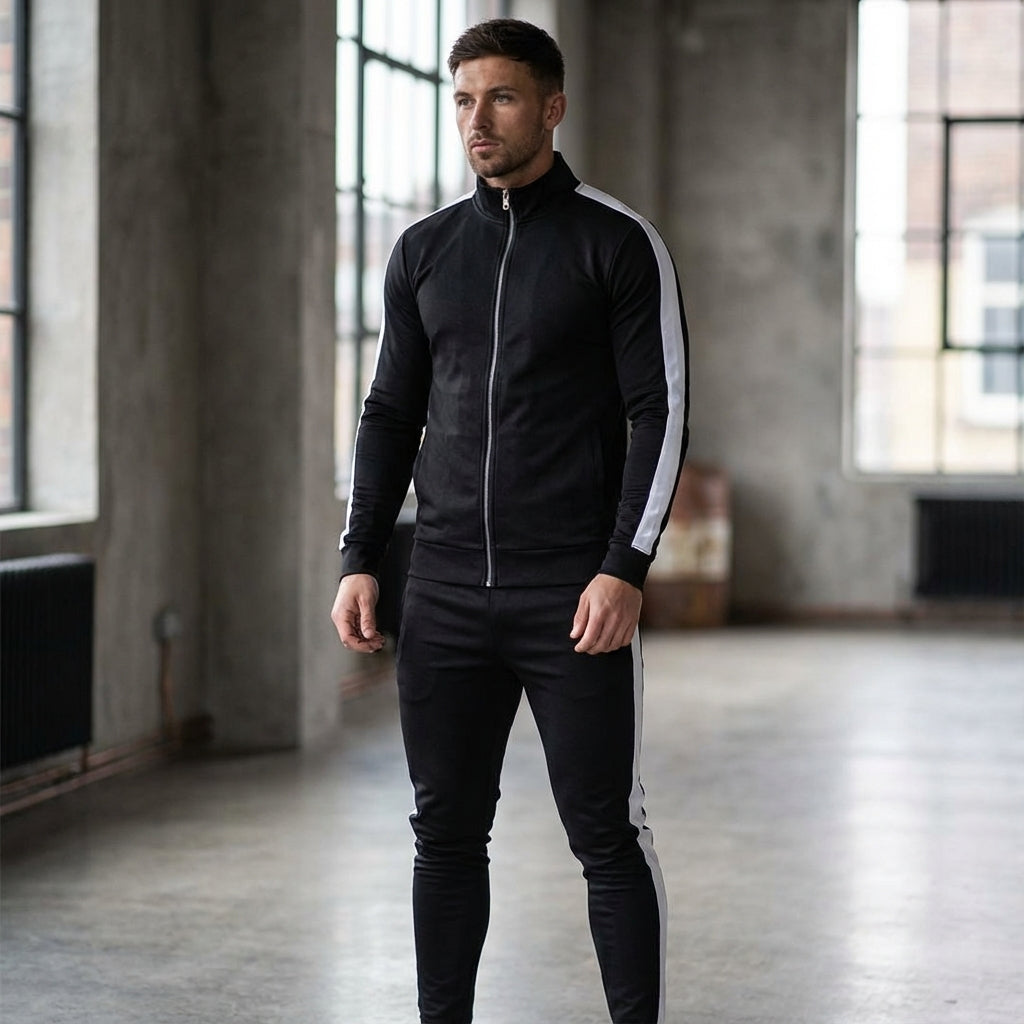 Men's retro two-piece training set. Dynamic Austin polyester tracksuit for activewear & gym.