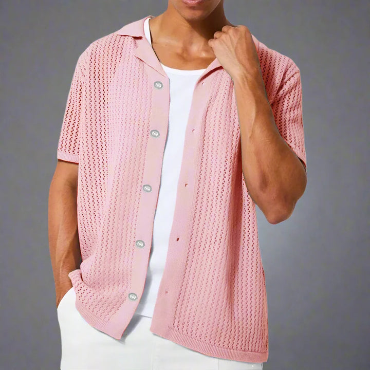 Casual men's Riviera style knitted shirt, breathable, relaxed fit, ideal for beach & vacation.