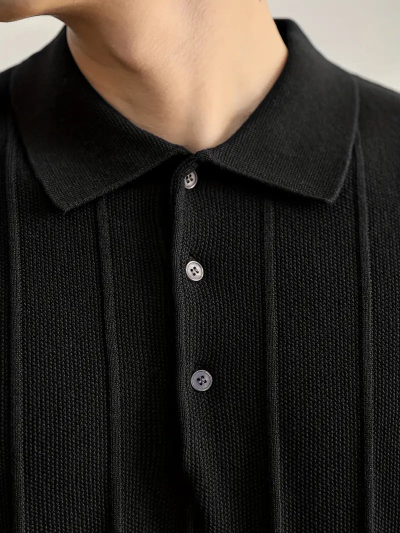 White men's textured polo shirt, comfortable and ideal for smart casual outfits.
