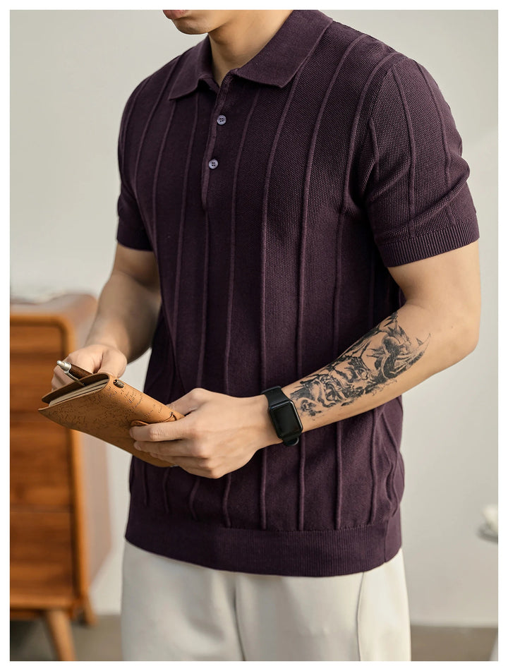 Versatile men's casual polo shirt with a stylish textured finish, smart casual.