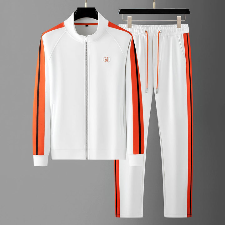 Men's Riviera jogging suit, a fashionable two-piece for active lifestyles & relaxation.