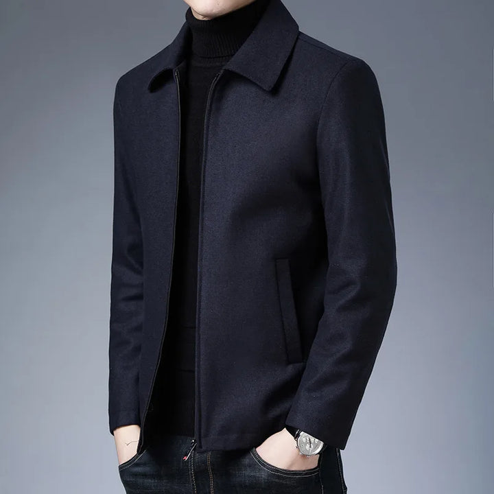 Versatile Men's Roberto Classic Tailored Jacket, ideal for smart casual, business or formal occasions.
