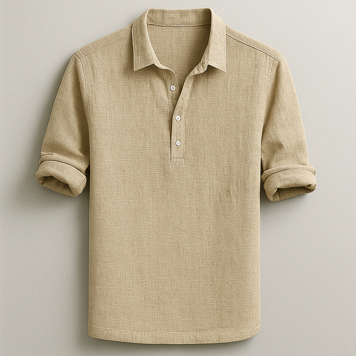 Comfortable men's henley shirt, short sleeve, ideal for everyday casual wear. Stylish men's fashion.