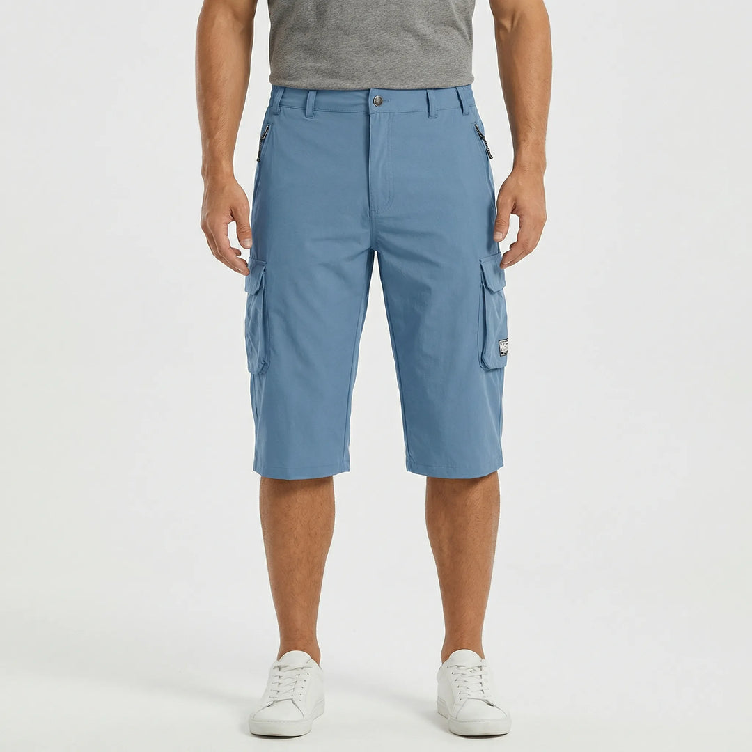 Casual men's quick-dry cargo shorts, perfect for summer outings with handy multi-pocket storage.