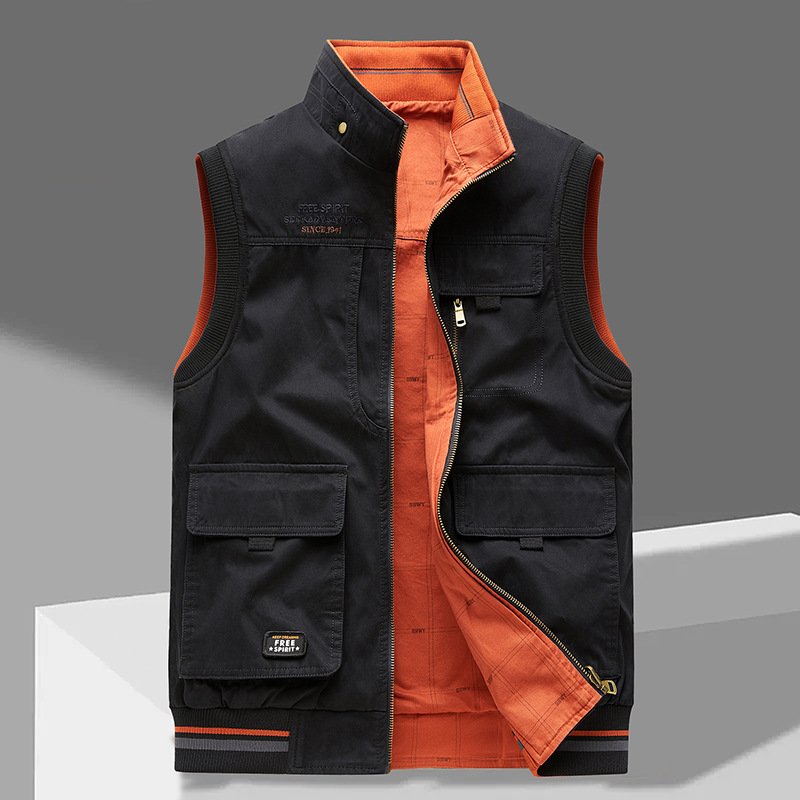 Men's durable multi-pocket vest, rugged cotton design for outdoor adventures. Practical utility & stylish layering.