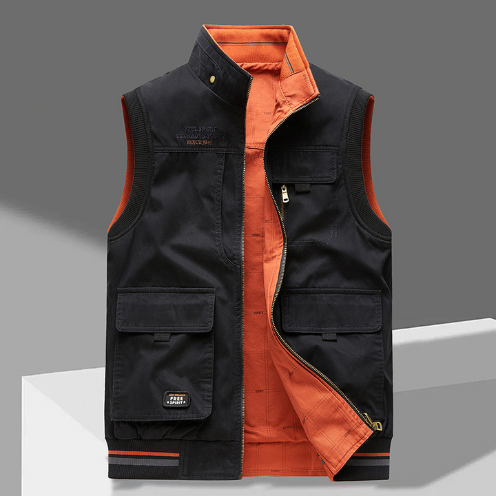 Men's durable multi-pocket vest, rugged cotton design for outdoor adventures. Practical utility & stylish layering.