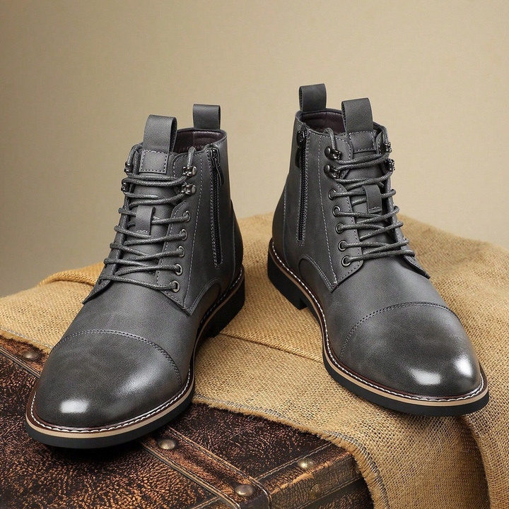 Men's comfortable walking boots, designed for both rugged outdoor trails & city streets.