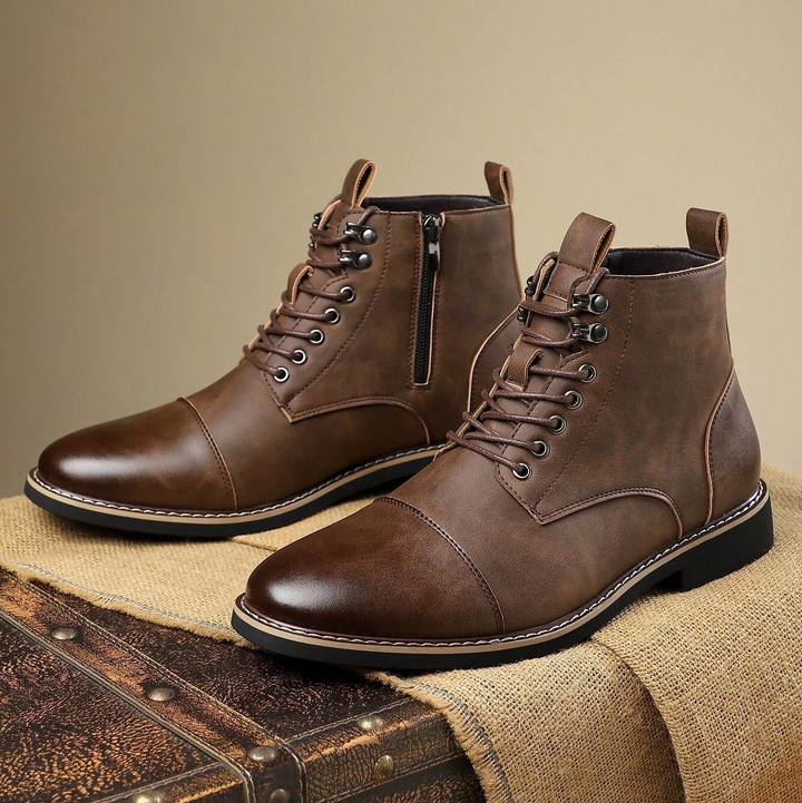 High-quality men's rugged boots for ultimate comfort & durability in outdoor activities.