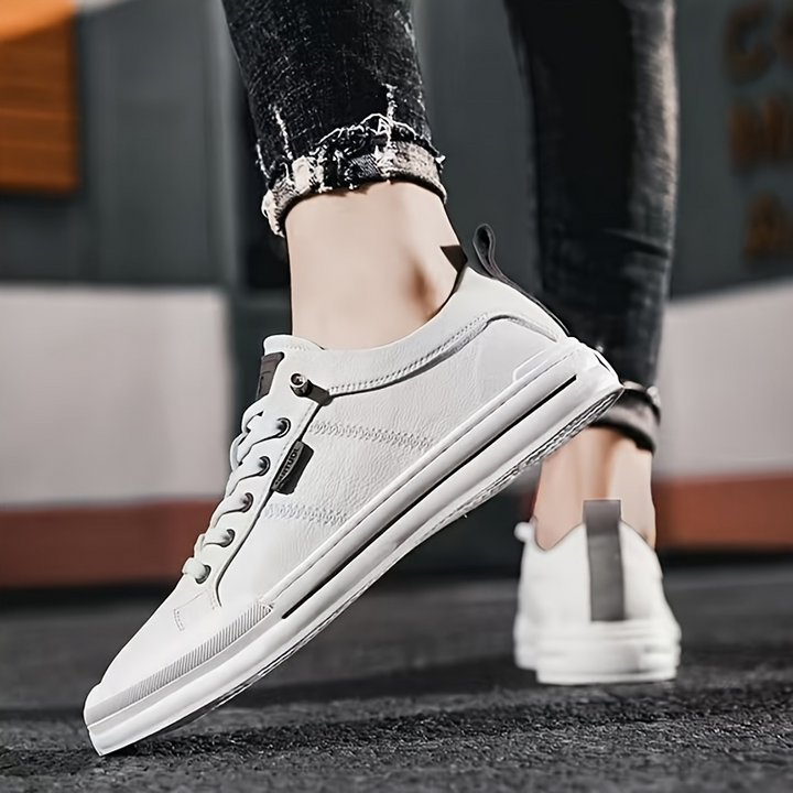 Sleek men's low-top casual footwear, Ryde sneakers for ultimate everyday comfort.