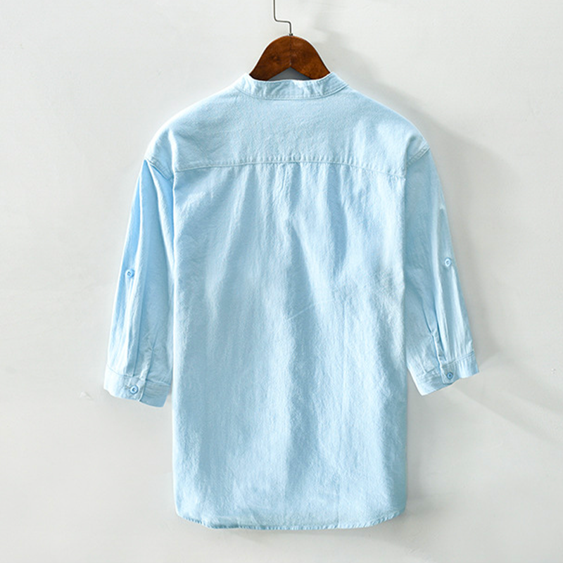 Stylish men's casual resort wear shirt. Breathable button-down, perfect for summer fashion, vacation, and travel.