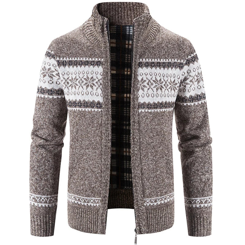 Casual men's vest in Scandinavian style, great for everyday wear, adding warmth and modern flair to outfits.
