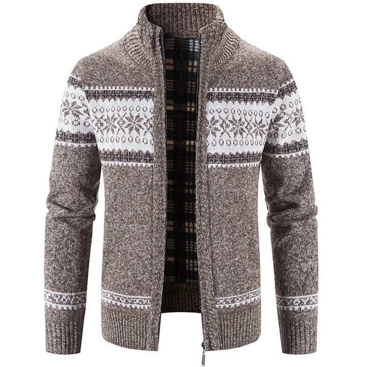 Casual men's vest in Scandinavian style, great for everyday wear, adding warmth and modern flair to outfits.