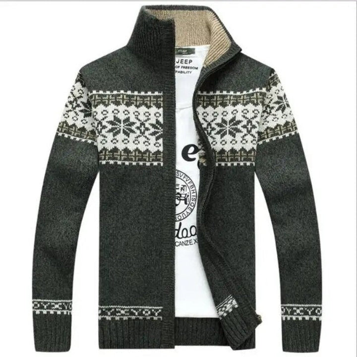 Fashionable men's Scandinavian casual vest by NordicEdge. A sleeveless layering piece for modern men's apparel.