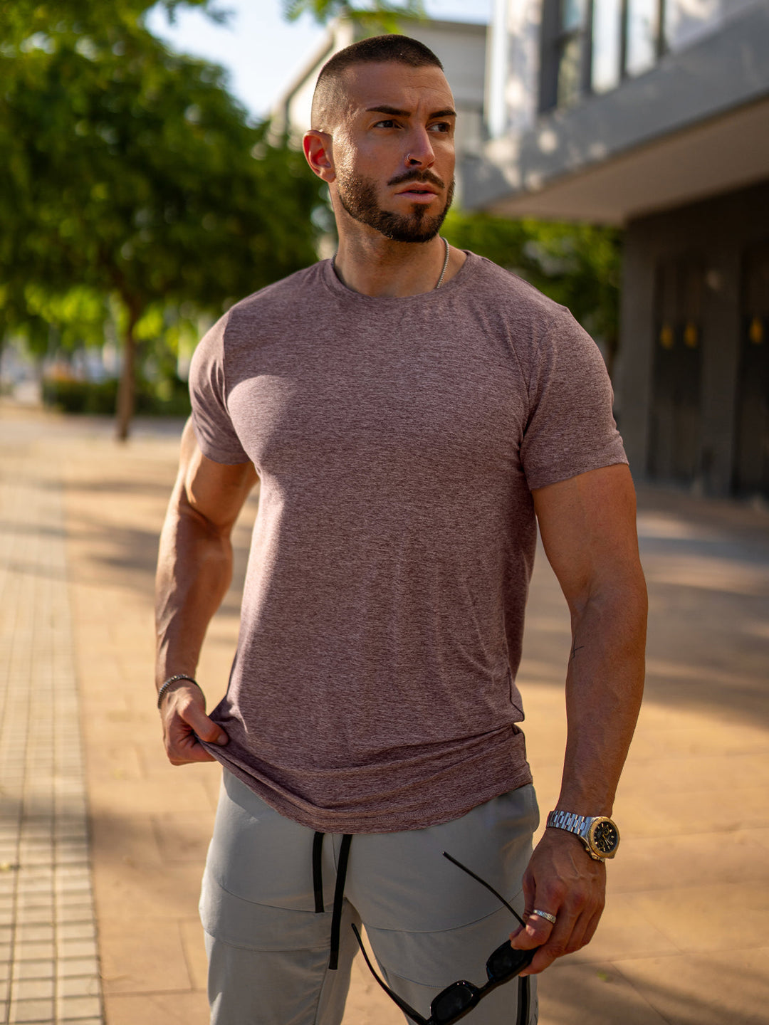 Green Men's Sevilla Performance Tee. Breathable gym shirt for intense workouts & comfort.
