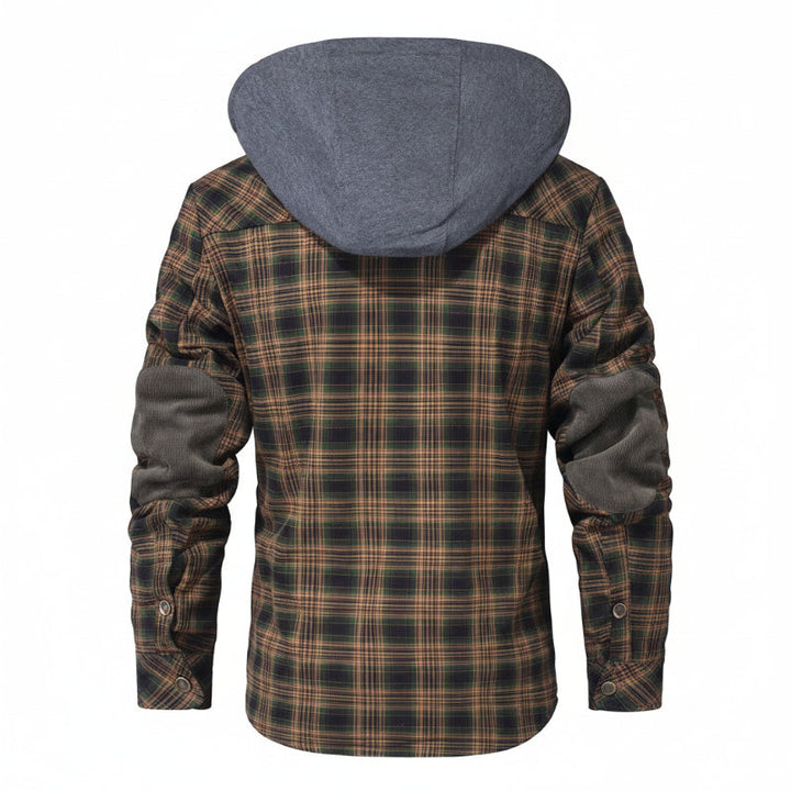Everyday comfort: men's sherpa-lined hooded jacket, a must-have for winter fashion.
