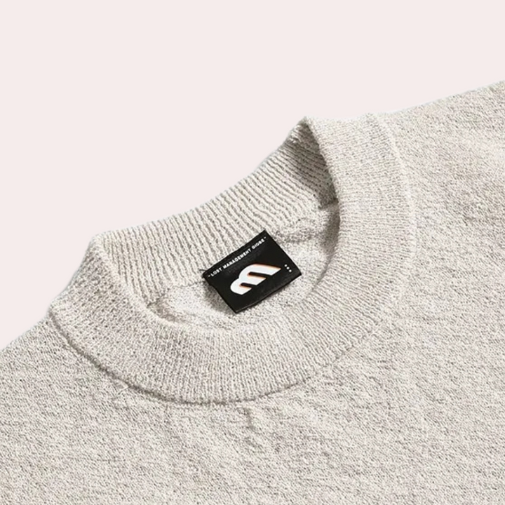 Joey Men's simple & stylish green t-shirt, a comfortable everyday basic for any casual occasion.