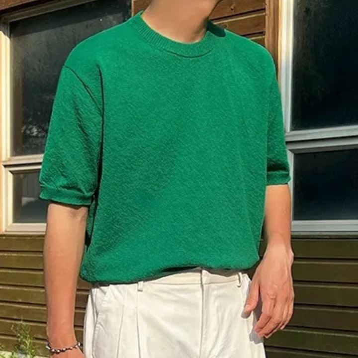 Comfortable men's basic tee in a stylish light green, perfect for effortless casual summer fashion.
