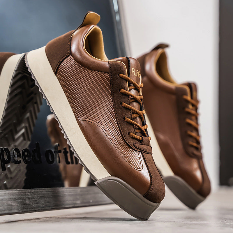Men's sleek black casual sneakers for everyday urban style, comfort & modern footwear.