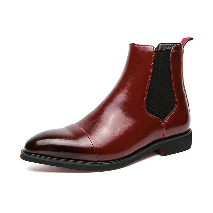 Versatile men's slip-on comfort boots, suitable for both casual outings & semi-dress wear.
