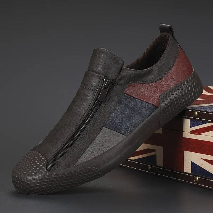 Comfortable men's zip sneakers with a sleek design, ideal for athletic activities or casual, all-day wear. Modern style.