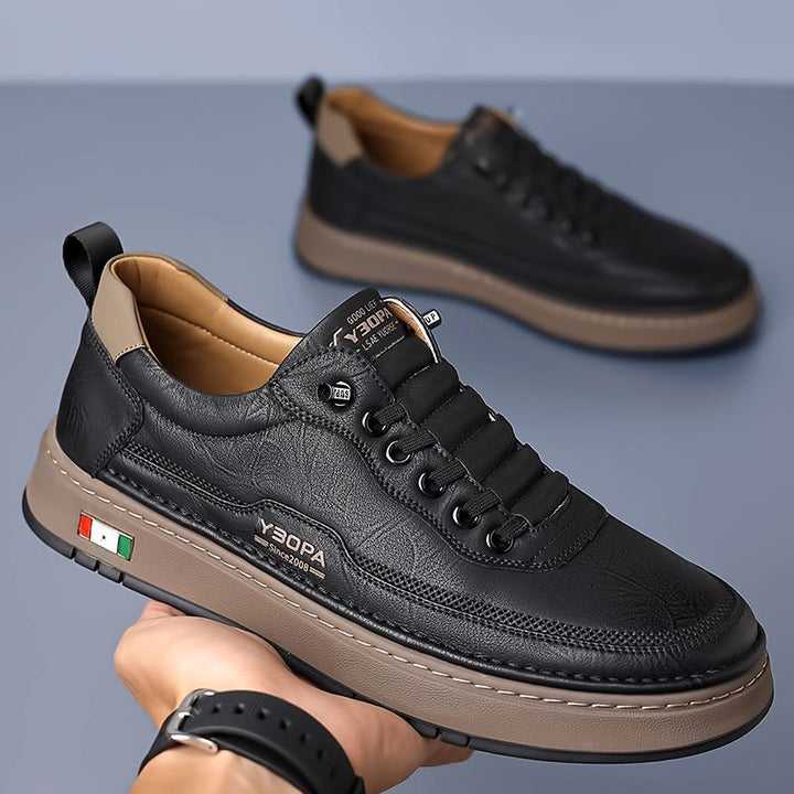 Stylish men's everyday sneakers. Sleek comfort, light support, ideal for modern casual wear.