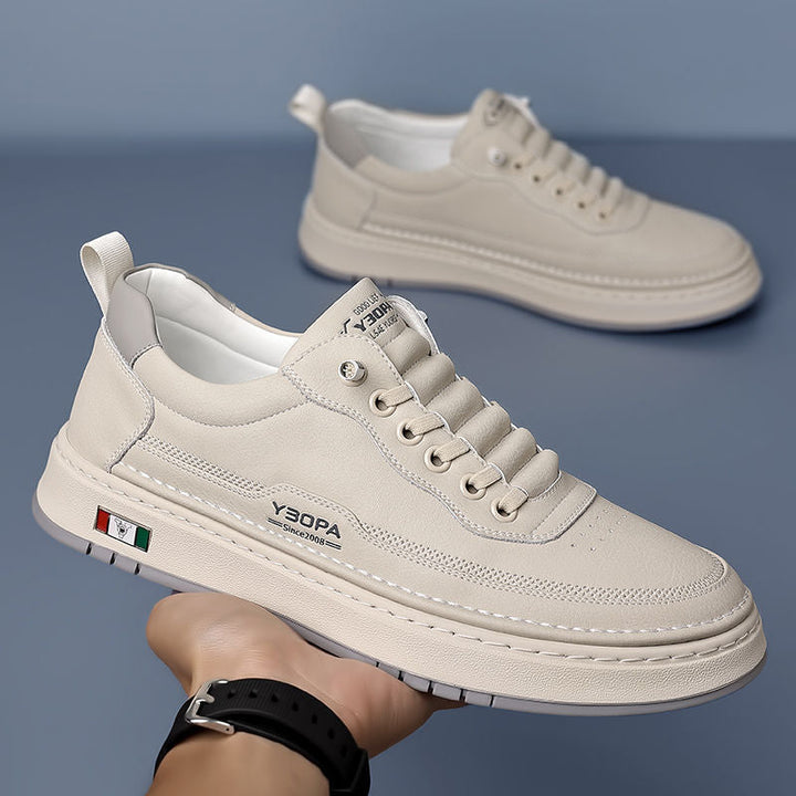 Comfortable men's athletic shoes. Sleek, versatile sneakers for daily wear and modern fashion.