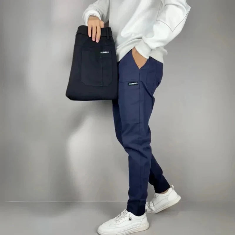 Men's casual slim fit cargo trousers, offering a sleek and comfortable design for versatile daily outfits.