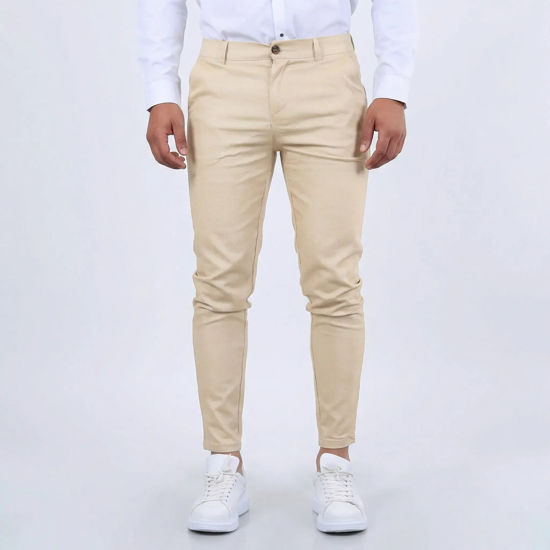 Stylish men's slim-fit chino pants, perfect for everyday casual or smart wear, ensuring comfort.