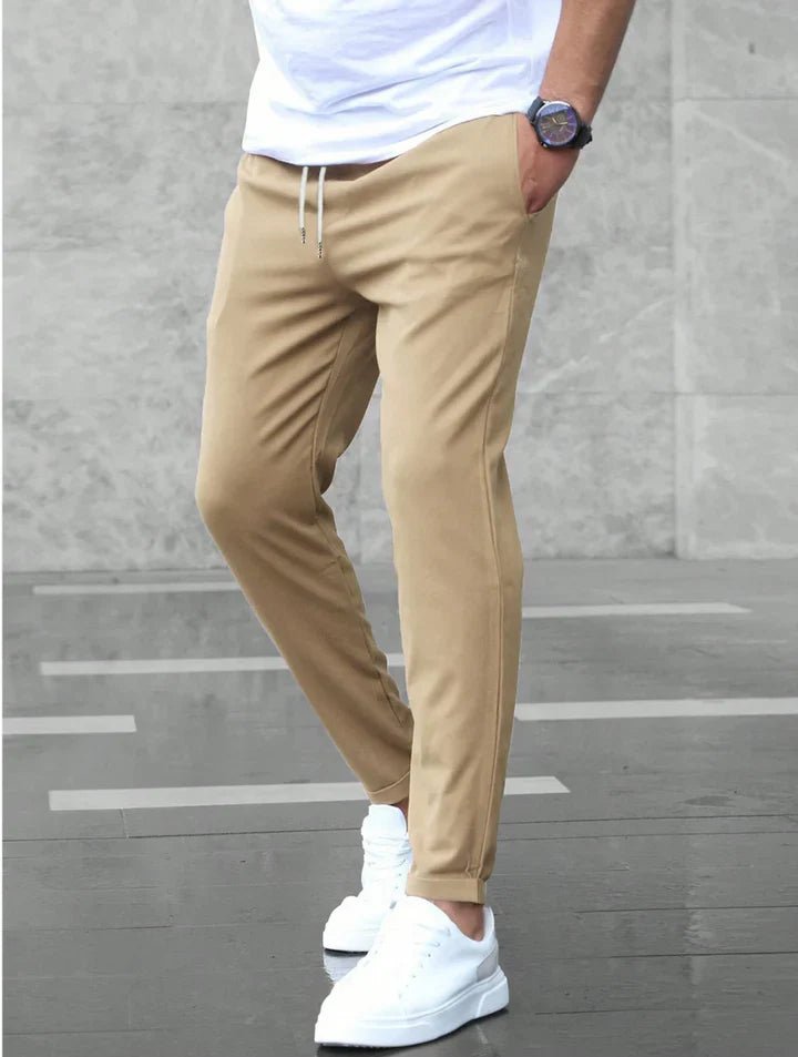 Stylish men's casual chino pants with a drawstring waist, perfect for everyday comfort.