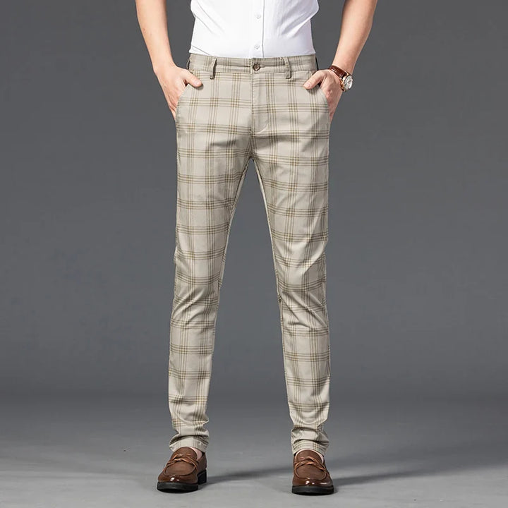 Modern men's slim fit plaid dress pants, tailored for comfort, perfect for business or special occasions.