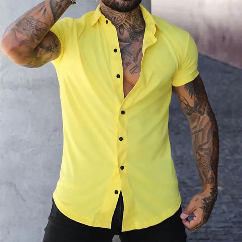 Modern men's slim fit short sleeve casual shirt, easy care design, perfect for spring & summer.