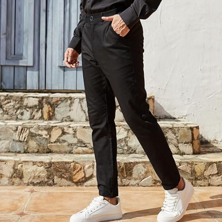 Casual trousers for men, Boaz slim fit design in a versatile black color