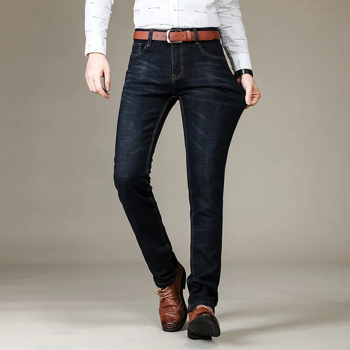 Comfortable men's slim fit stretch jeans, designed for flexibility and modern style.