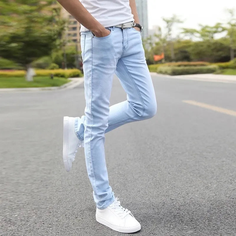 Men's slim fit stretch jeans in classic denim for ultimate comfort and everyday wear. Versatile and stylish casual pants.