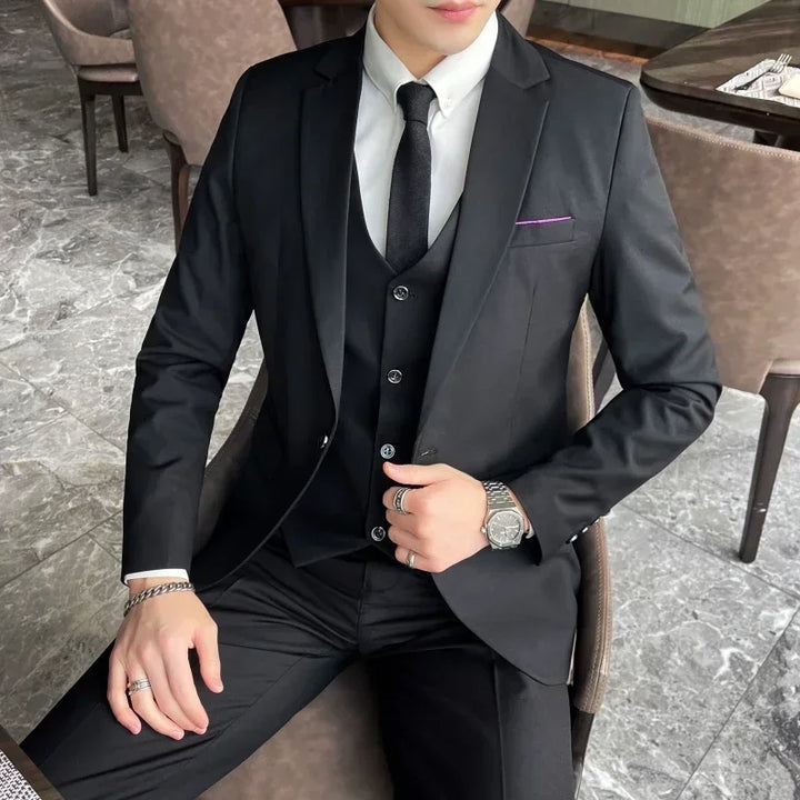 Stylish men's professional slim fit business suit. Ideal 3-piece formal wear for weddings, parties & events.