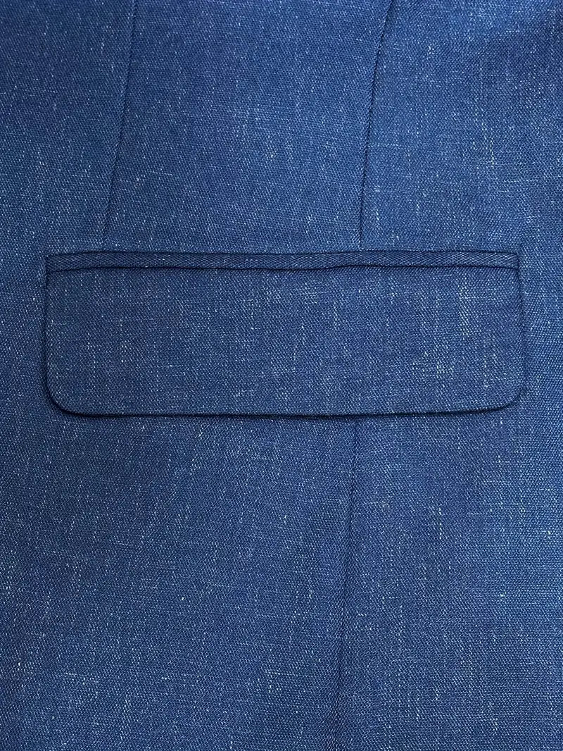 Two-piece men's slim fit suit set, including a stylish blazer & trousers, great for formal occasions.
