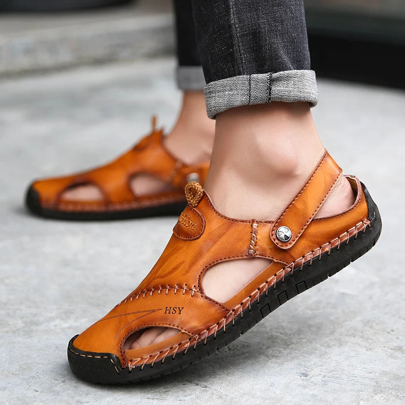 Men's slip-on closed-toe sandals: breathable, cushioned arch support for all-day comfort & daily wear.