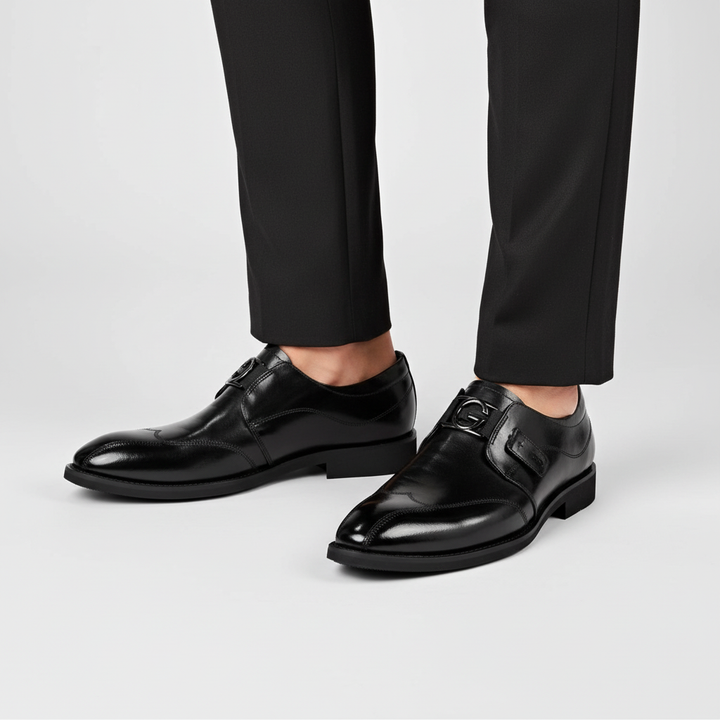 Modern men's slip-on comfort shoes, sleek leather look, ideal for business or casual wear