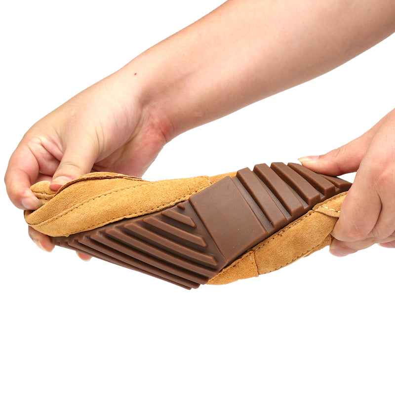 Everyday men's slip-on loafers offering all-day comfort and smart casual style, lightweight.