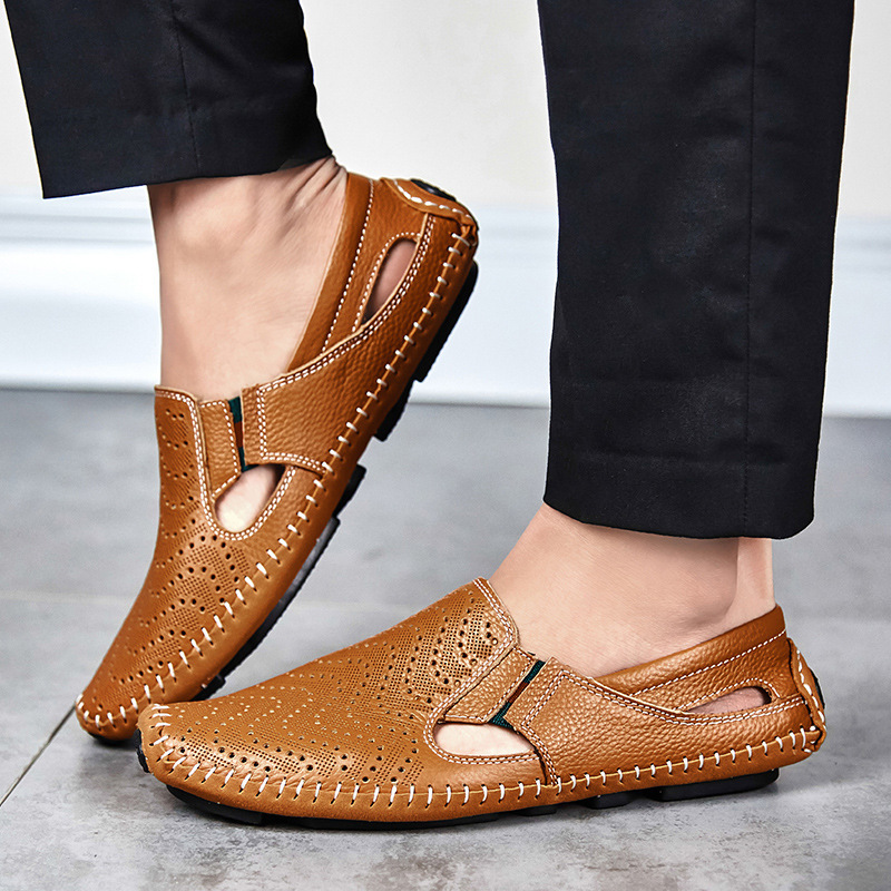 Men's fashion slip-on loafers, supportive design with plush cushioning for everyday comfort.