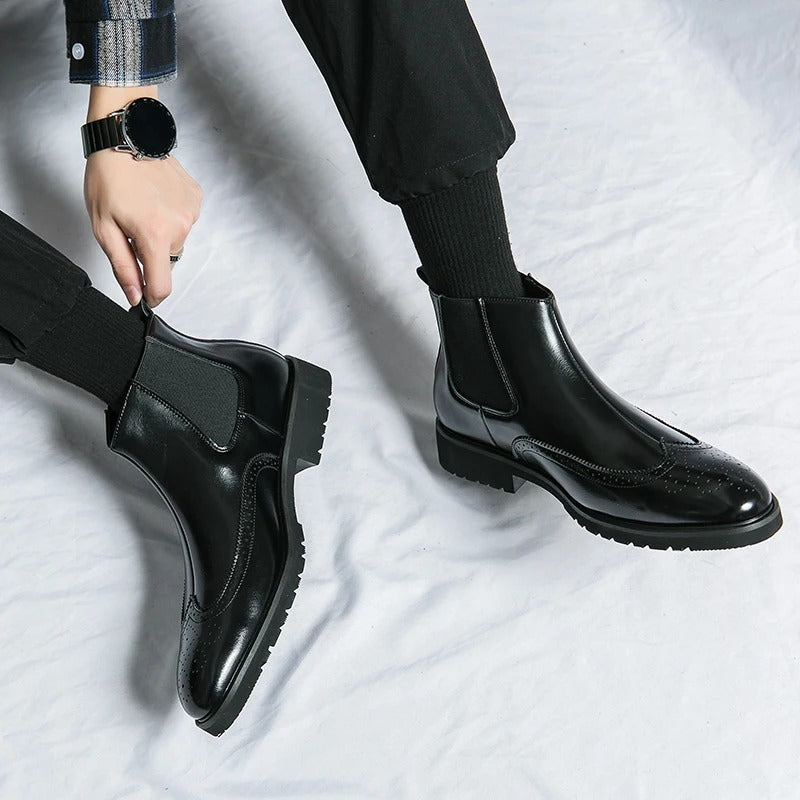 High-quality men's slip-on ankle boots, durable and fashionable Chelsea style.