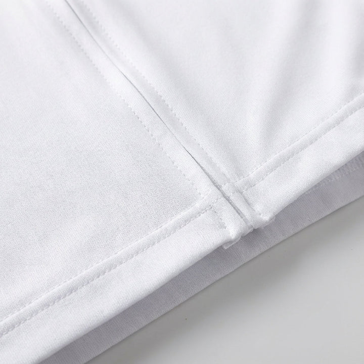 Close-up of men's Steven cycling jersey fabric, highlighting moisture-wicking properties for activewear