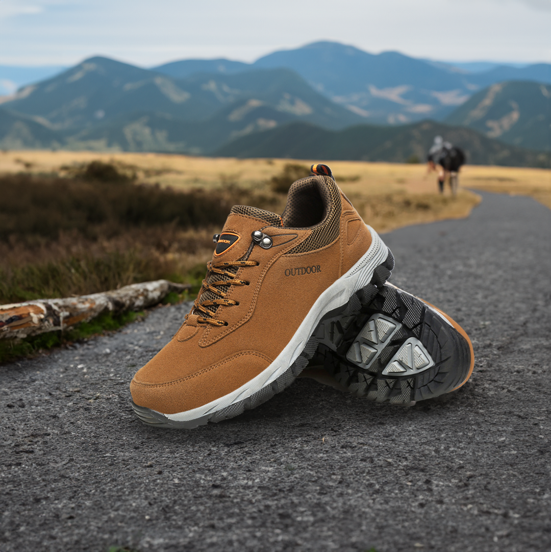 Durable men's StrideComfort walking shoes with superior arch support & cushioning for long walks.